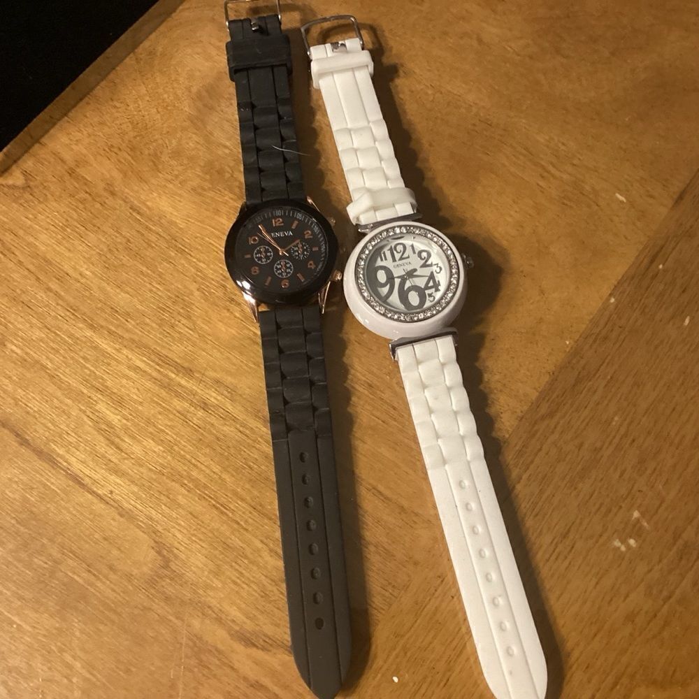 Set of 2 Geneva Watches